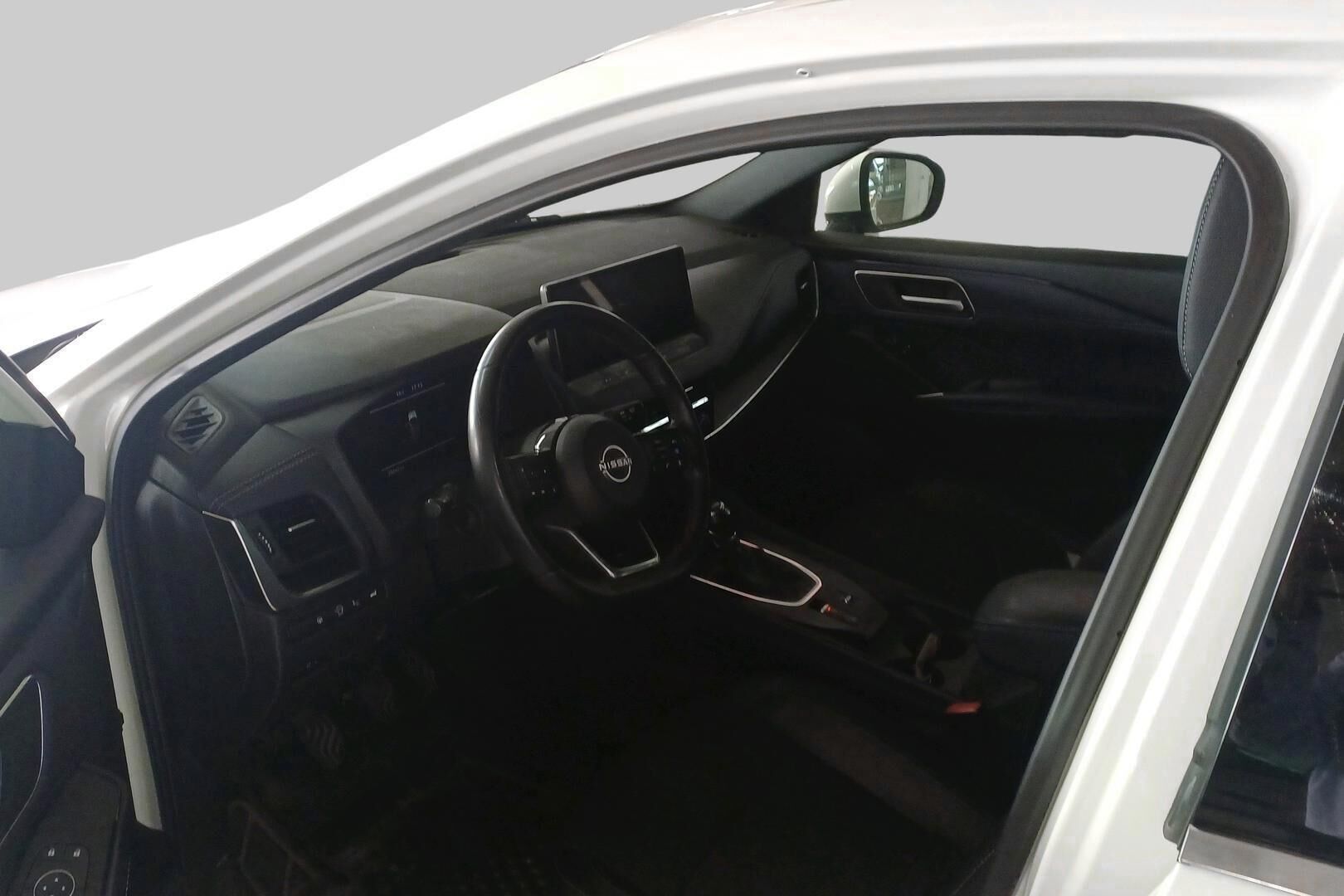 Nissan Qashqai iso kuva 2