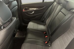 Mercedes-Benz E esikatselu 10