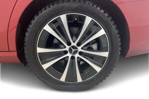 Mercedes-Benz E esikatselu 13
