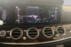 Mercedes-Benz E esikatselu 14