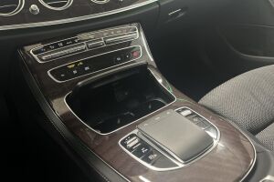 Mercedes-Benz E esikatselu 16