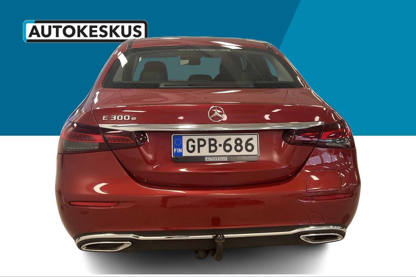 Mercedes-Benz E iso kuva 5