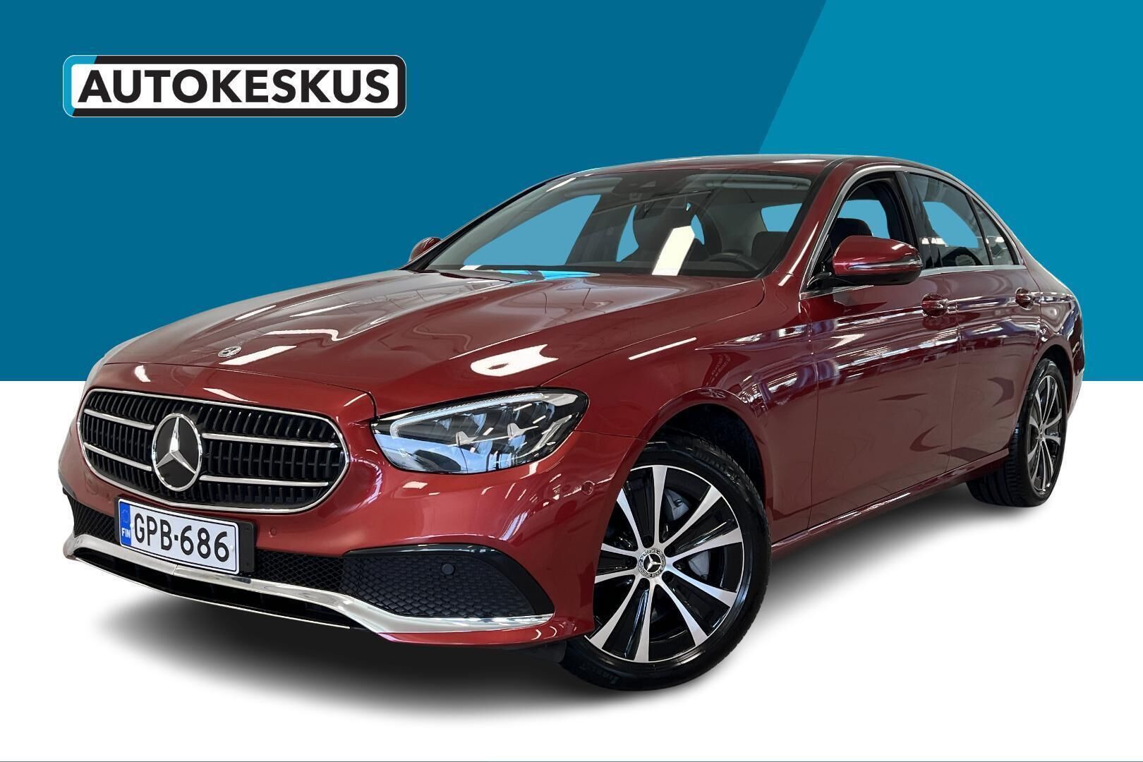 Mercedes-Benz E iso kuva 0