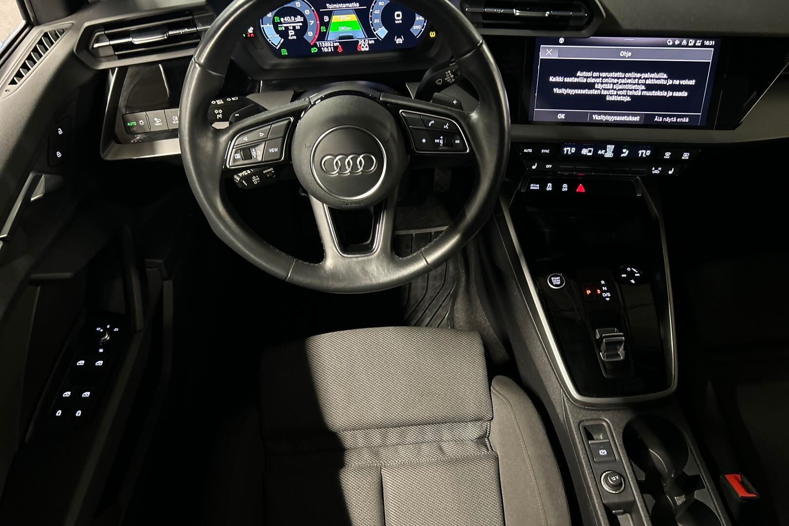 Audi A3 iso kuva 28