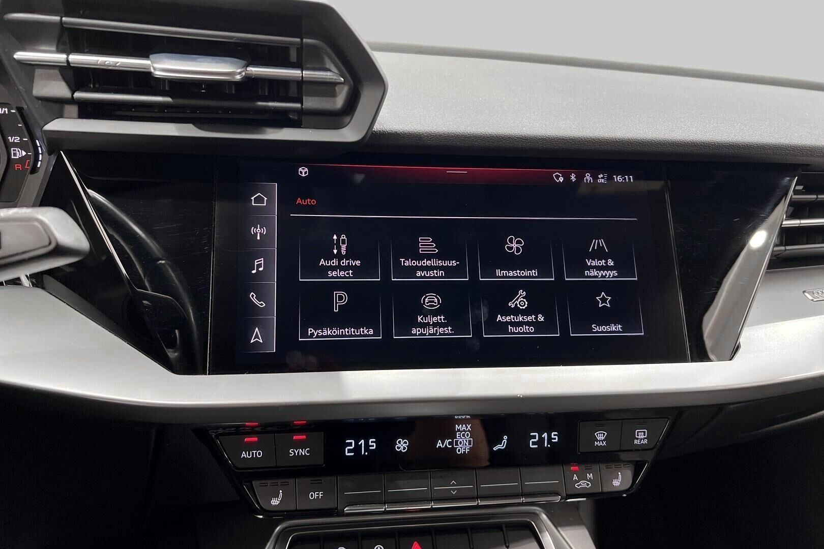 Audi A3 iso kuva 16