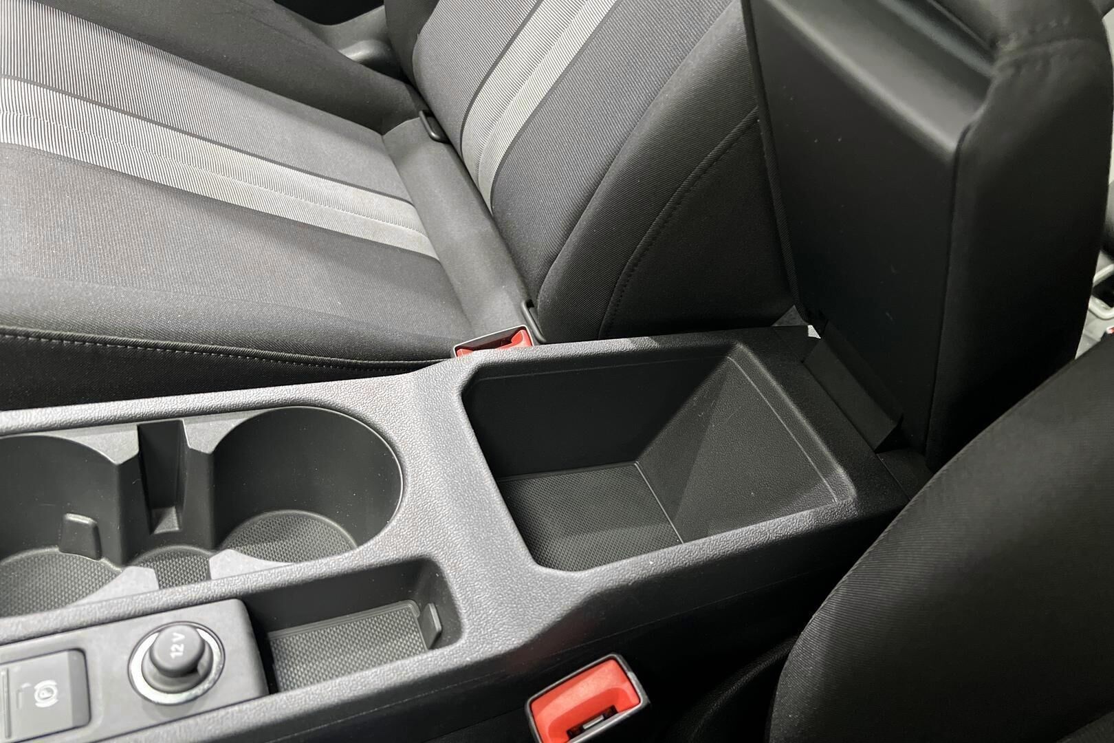Audi A3 iso kuva 24