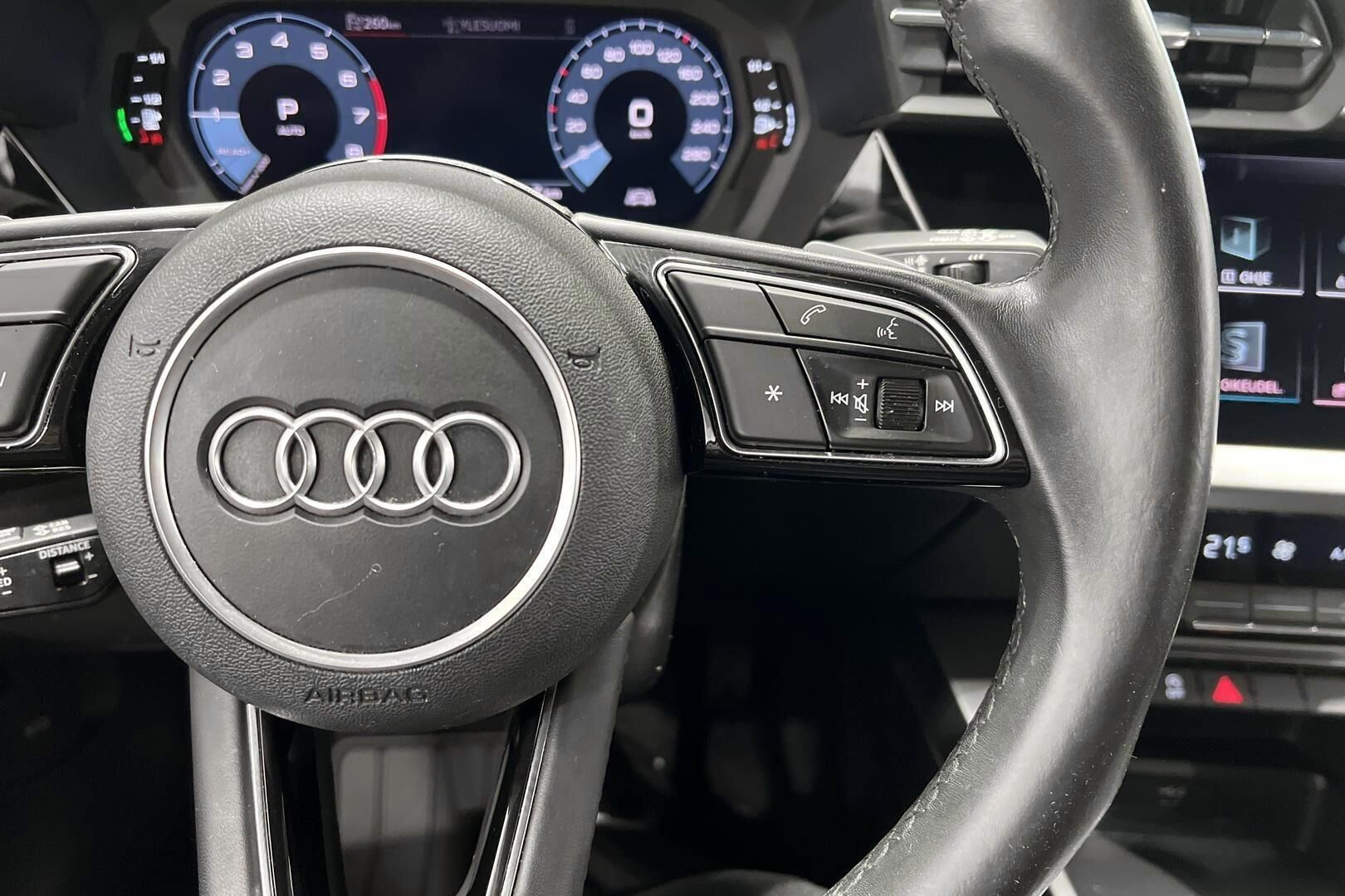Audi A3 iso kuva 26