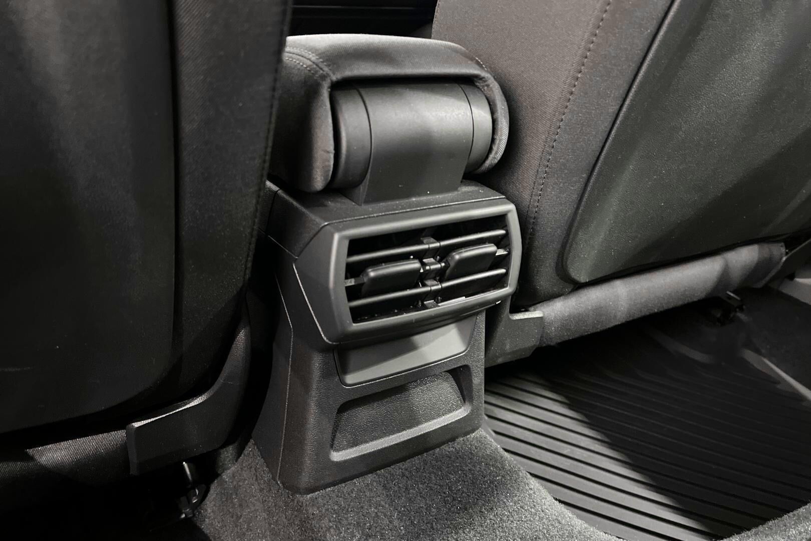 Audi A3 iso kuva 32