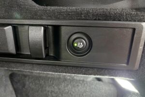 BMW 3-sarja esikatselu 11