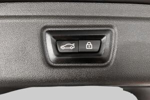 BMW 3-sarja esikatselu 12