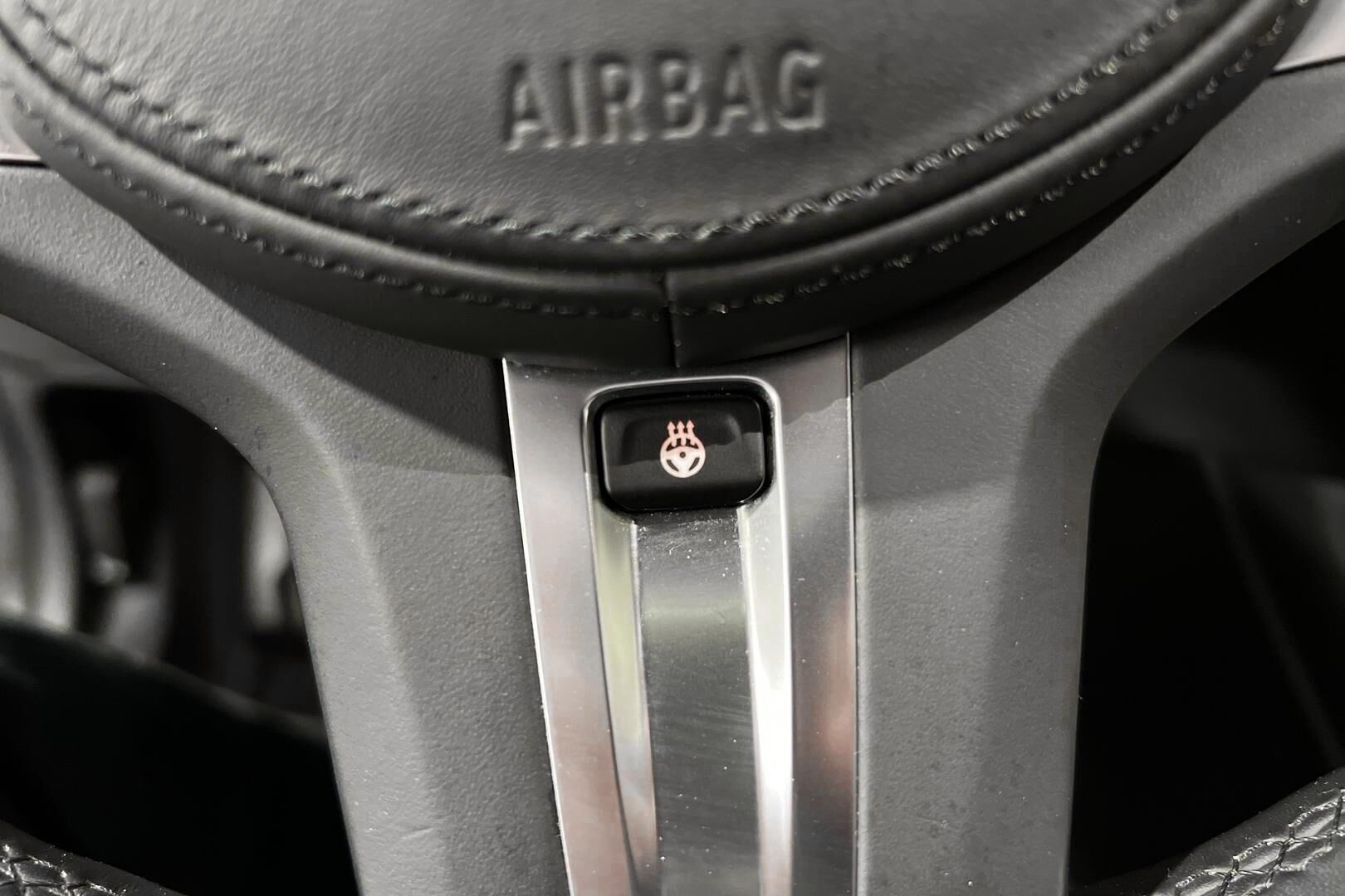 BMW 3-sarja iso kuva 15