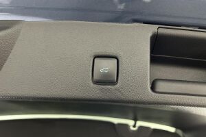 Ford Kuga esikatselu 13