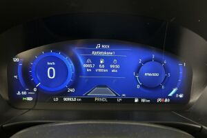 Ford Kuga esikatselu 15
