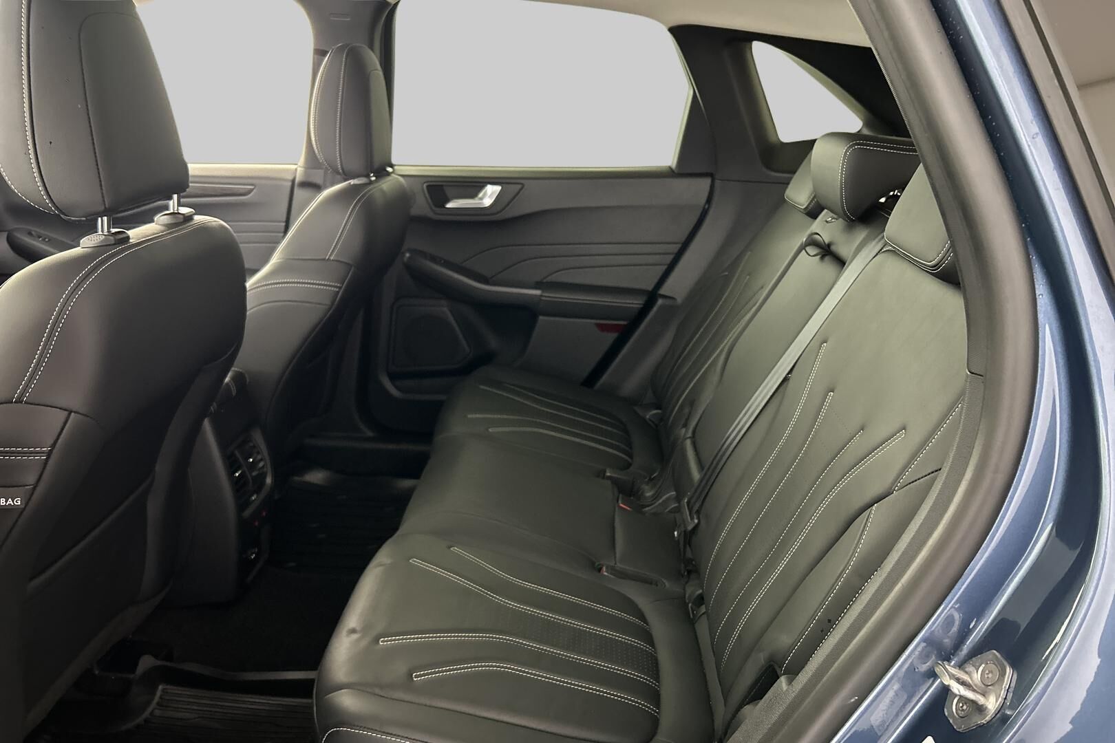 Ford Kuga iso kuva 9