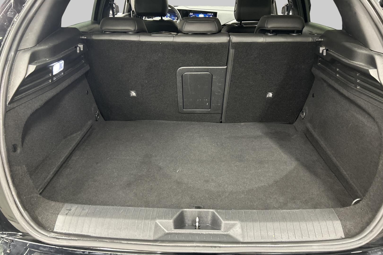Opel Astra iso kuva 12