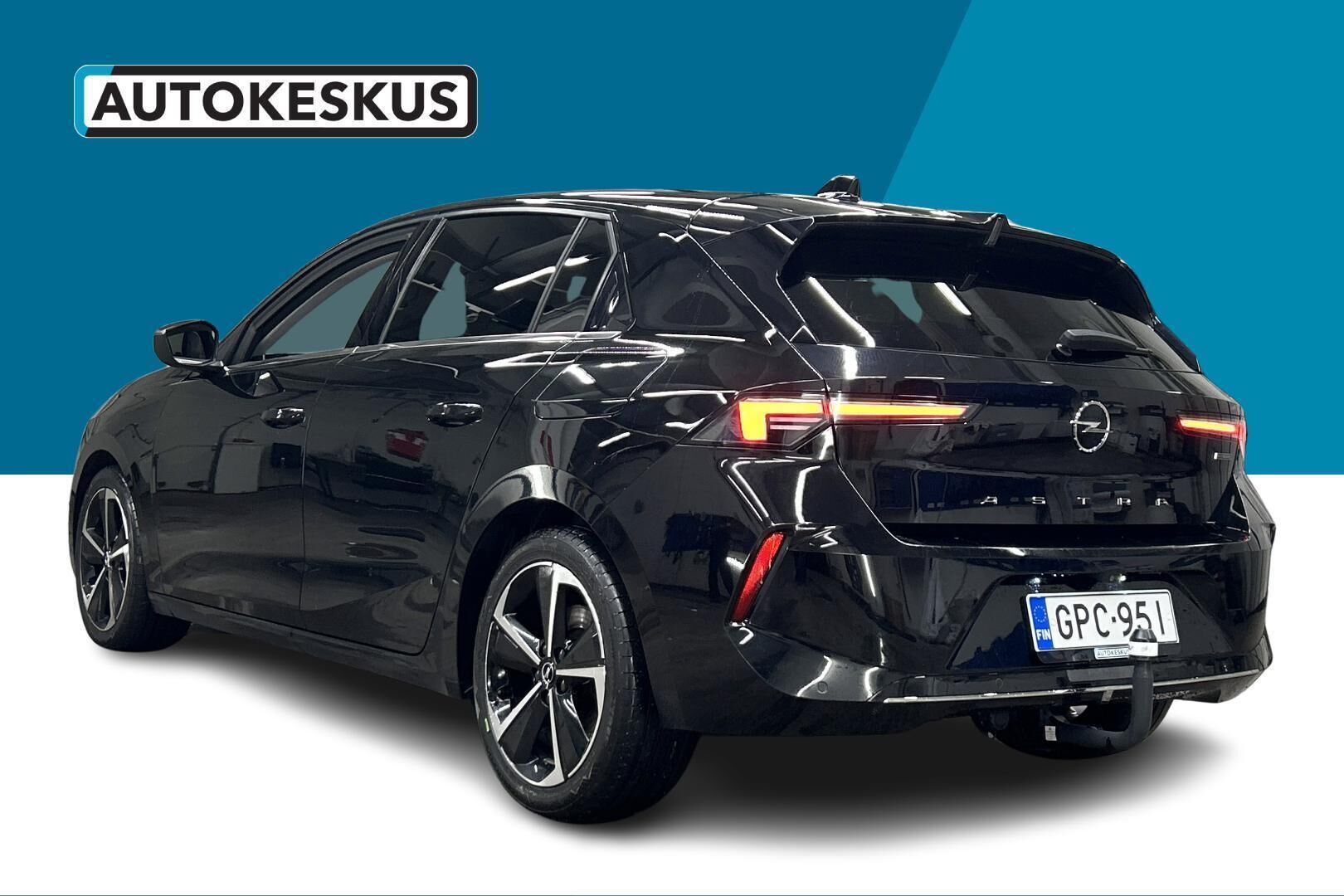 Opel Astra iso kuva 7