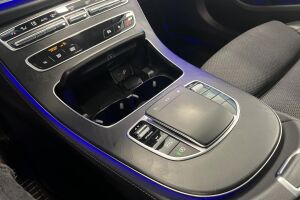 Mercedes-Benz E esikatselu 12