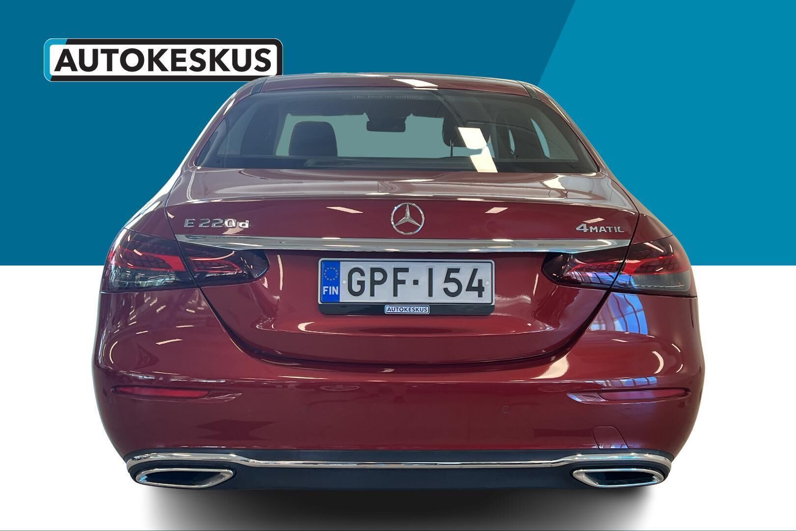 Mercedes-Benz E iso kuva 21