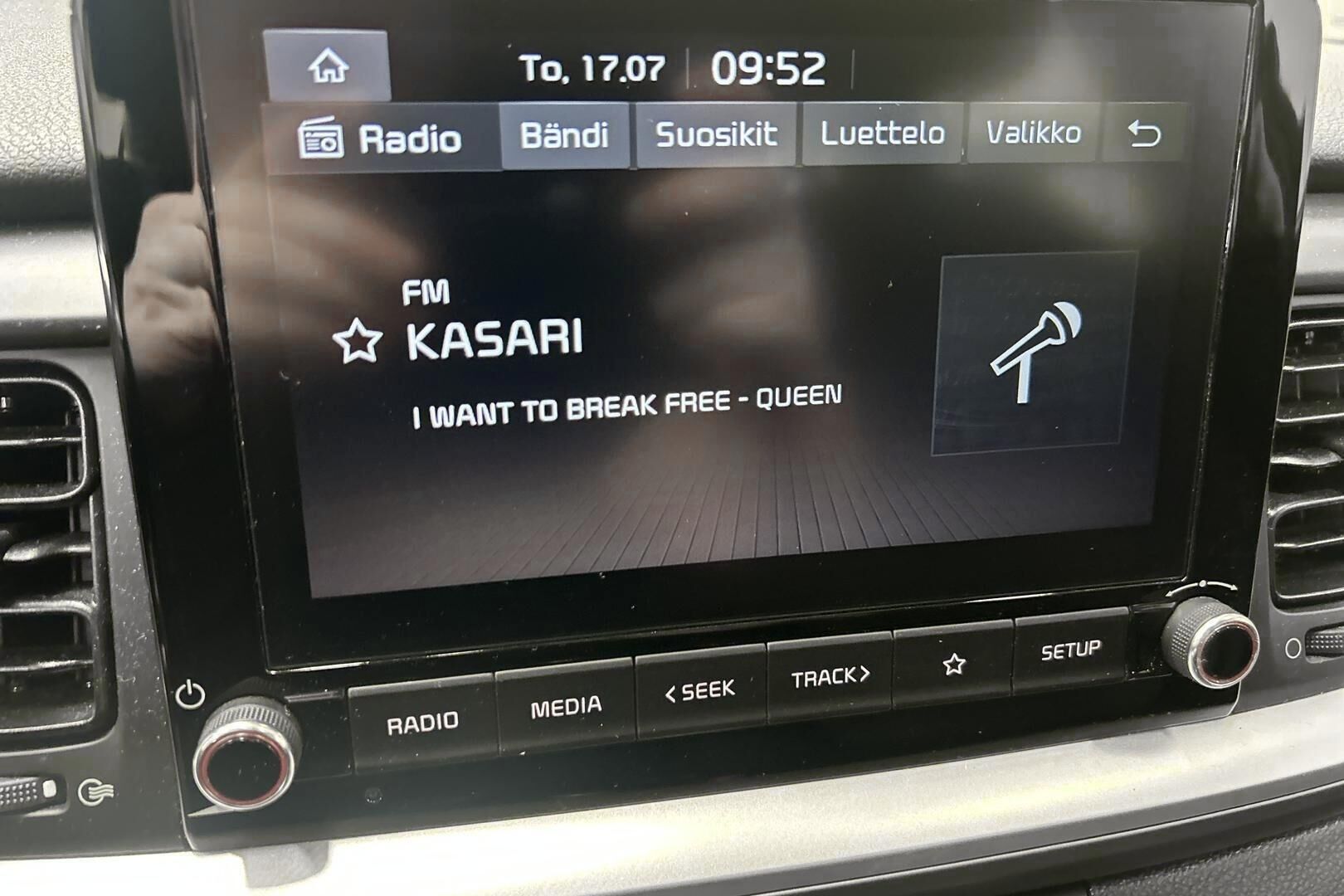 Kia Stonic iso kuva 17