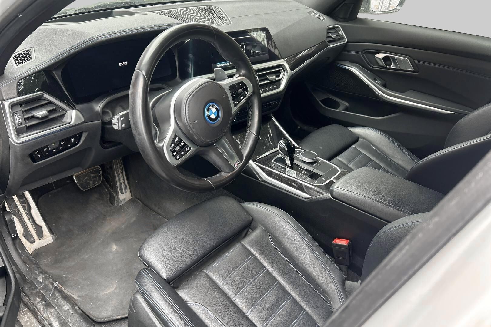 BMW 3-sarja iso kuva 1