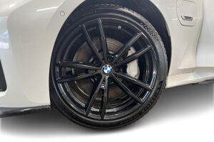 BMW 3-sarja esikatselu 7