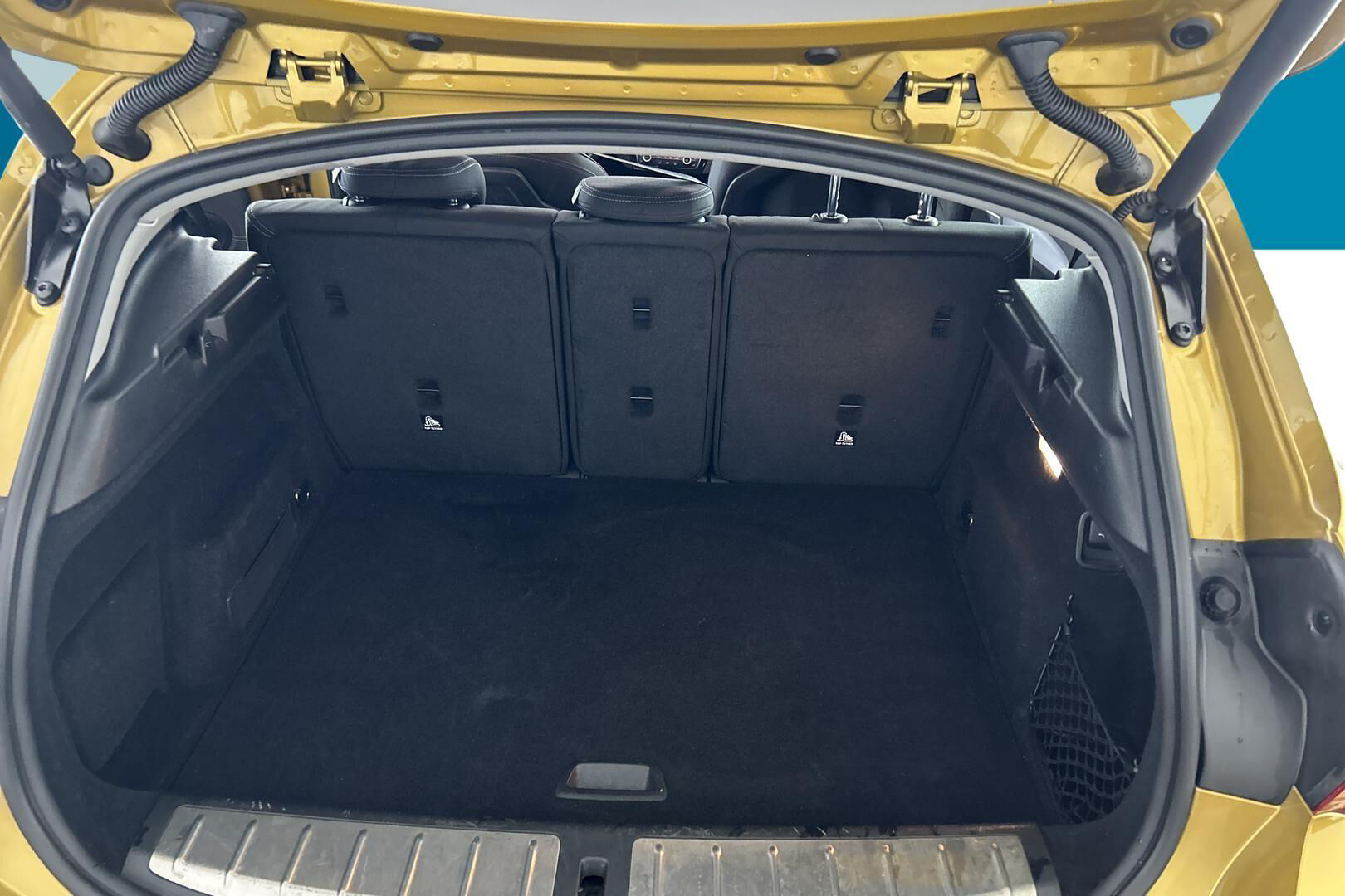 BMW X2 iso kuva 12