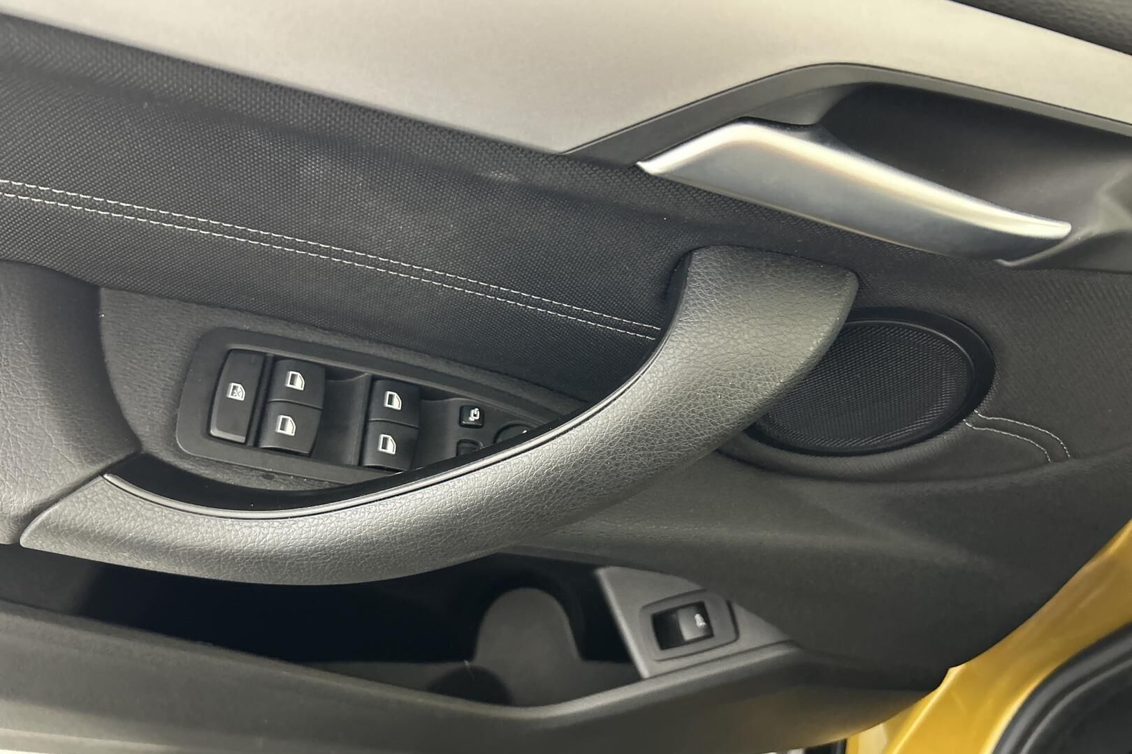 BMW X2 iso kuva 26