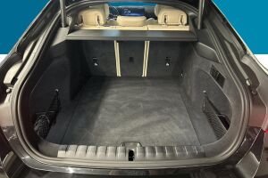 BMW i4 esikatselu 8