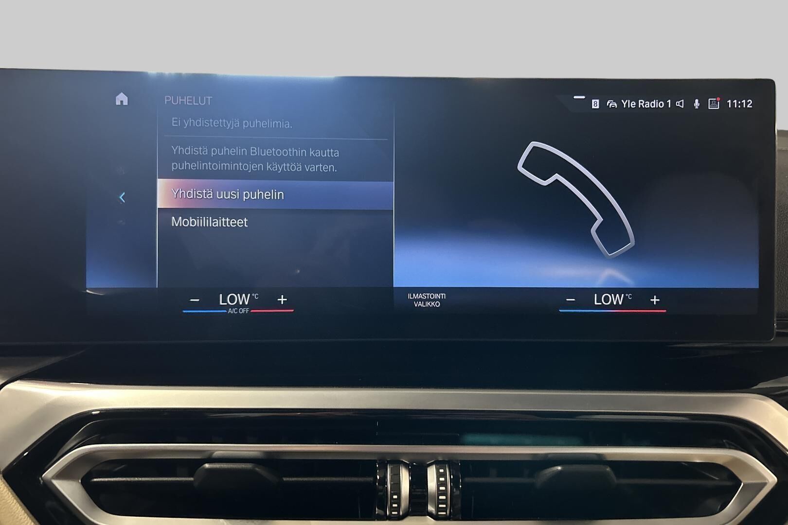 BMW i4 iso kuva 21