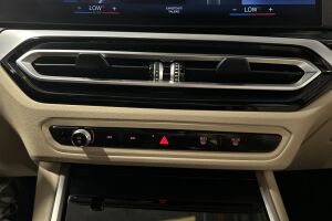 BMW i4 esikatselu 35
