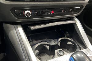 BMW i4 esikatselu 18