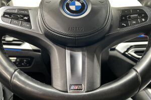 BMW i4 esikatselu 22
