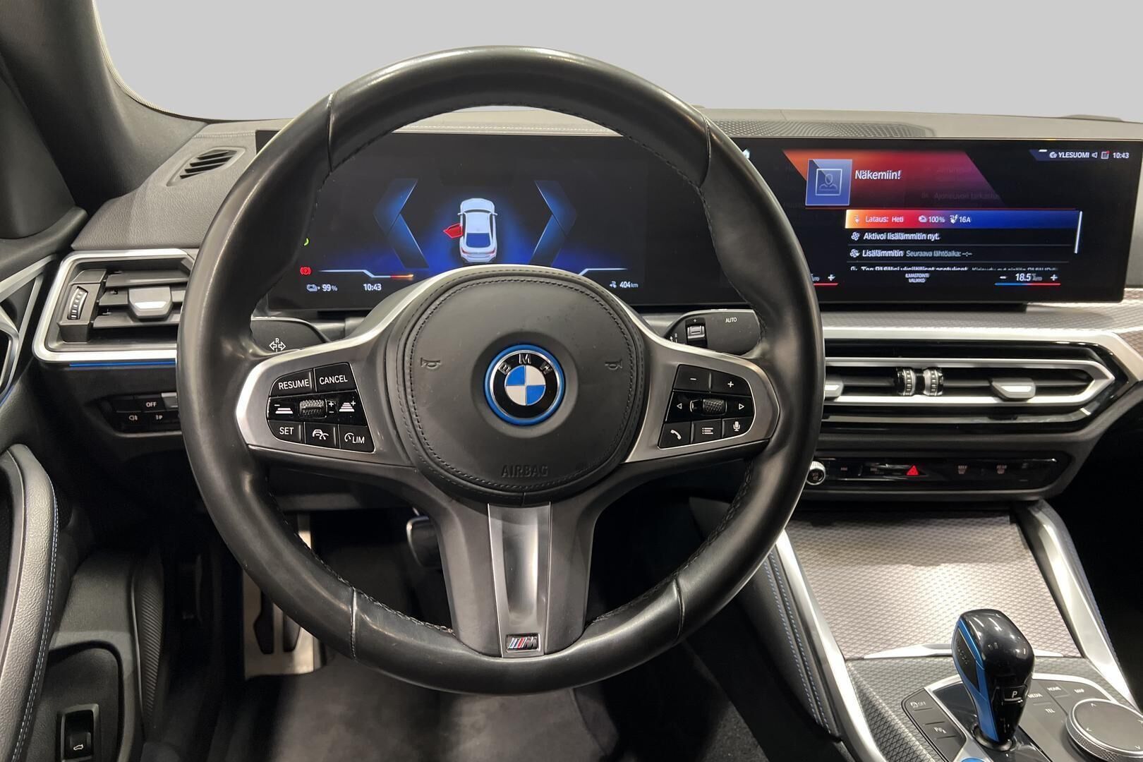 BMW i4 iso kuva 24