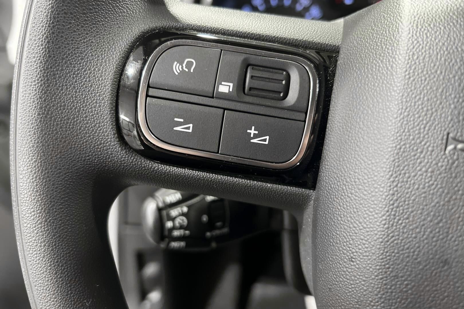 Citroen C3 iso kuva 12