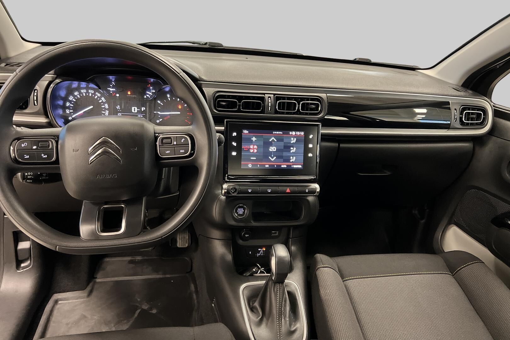 Citroen C3 iso kuva 8