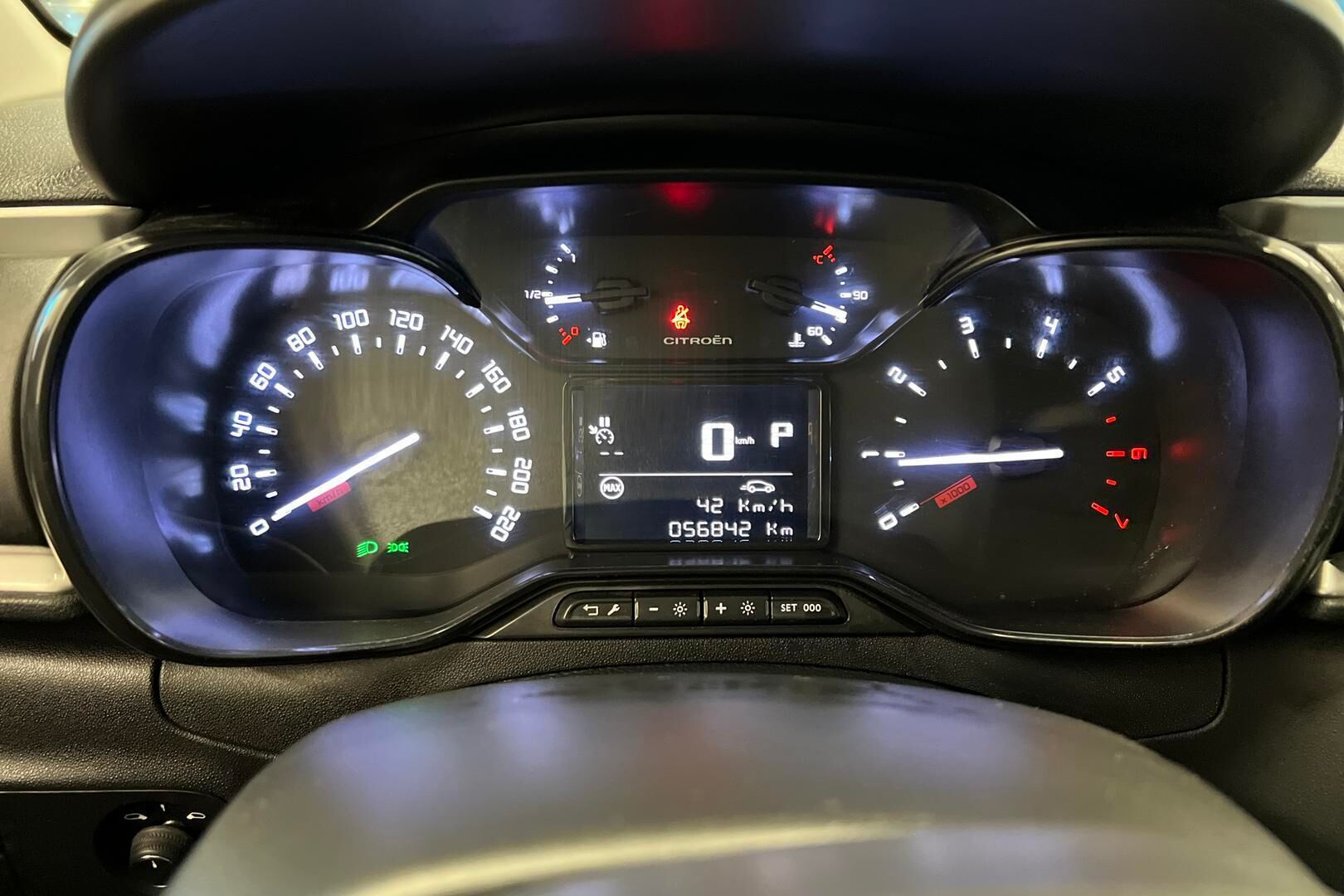 Citroen C3 iso kuva 11