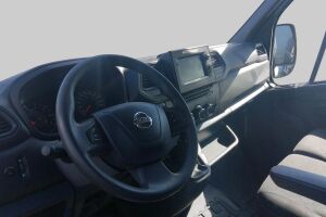 Nissan Interstar esikatselu 1