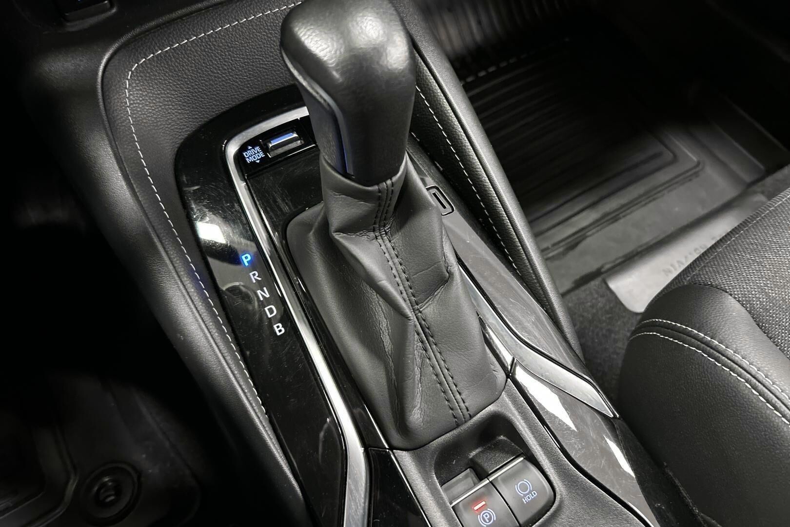 Toyota Corolla iso kuva 19