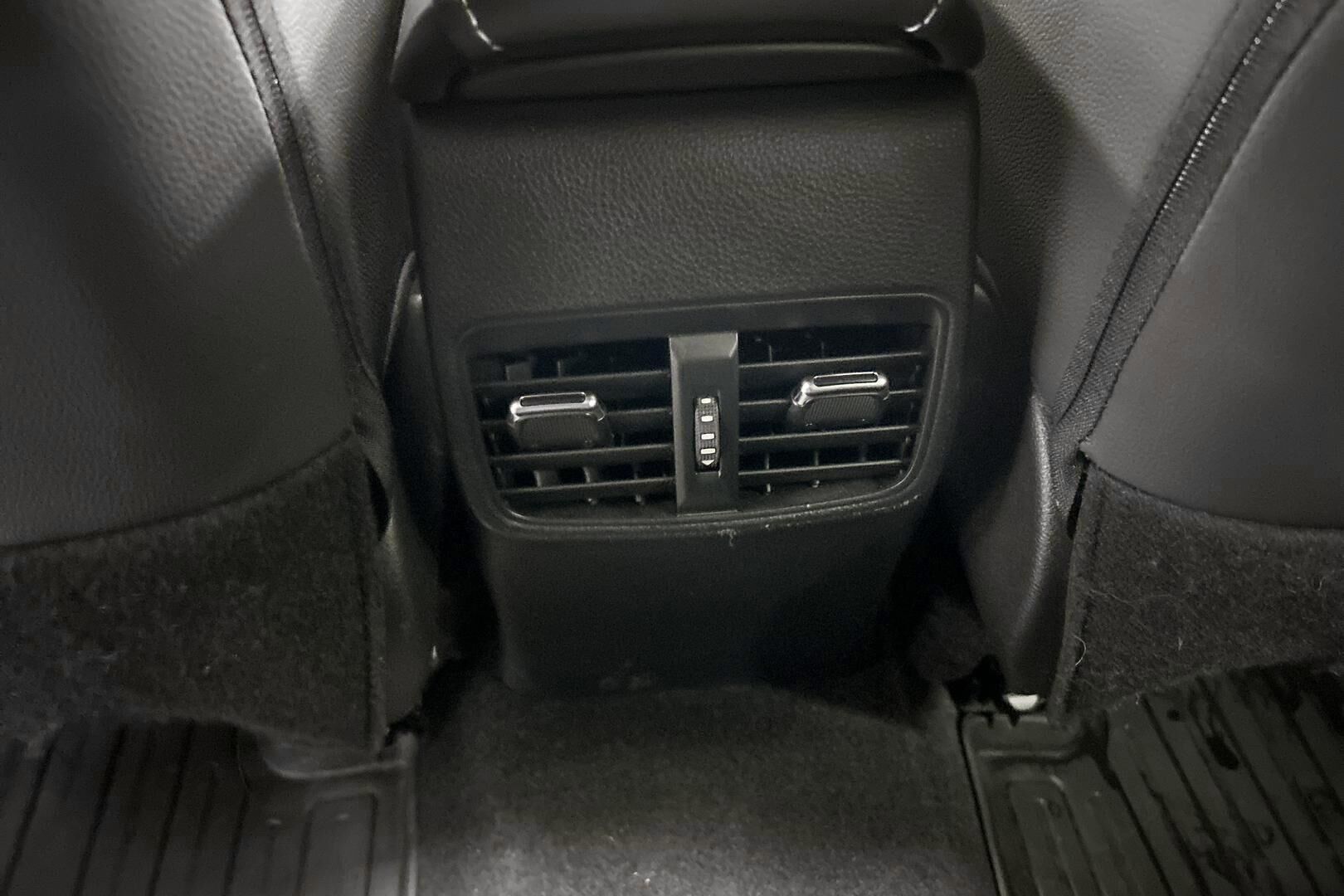 Toyota Corolla iso kuva 26