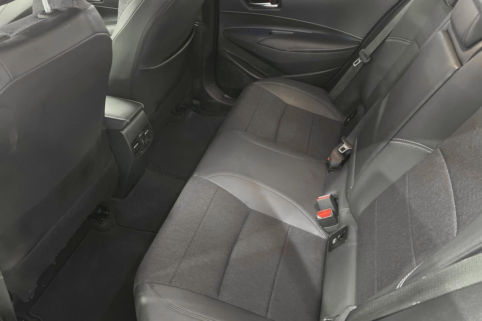 Toyota Corolla iso kuva 8