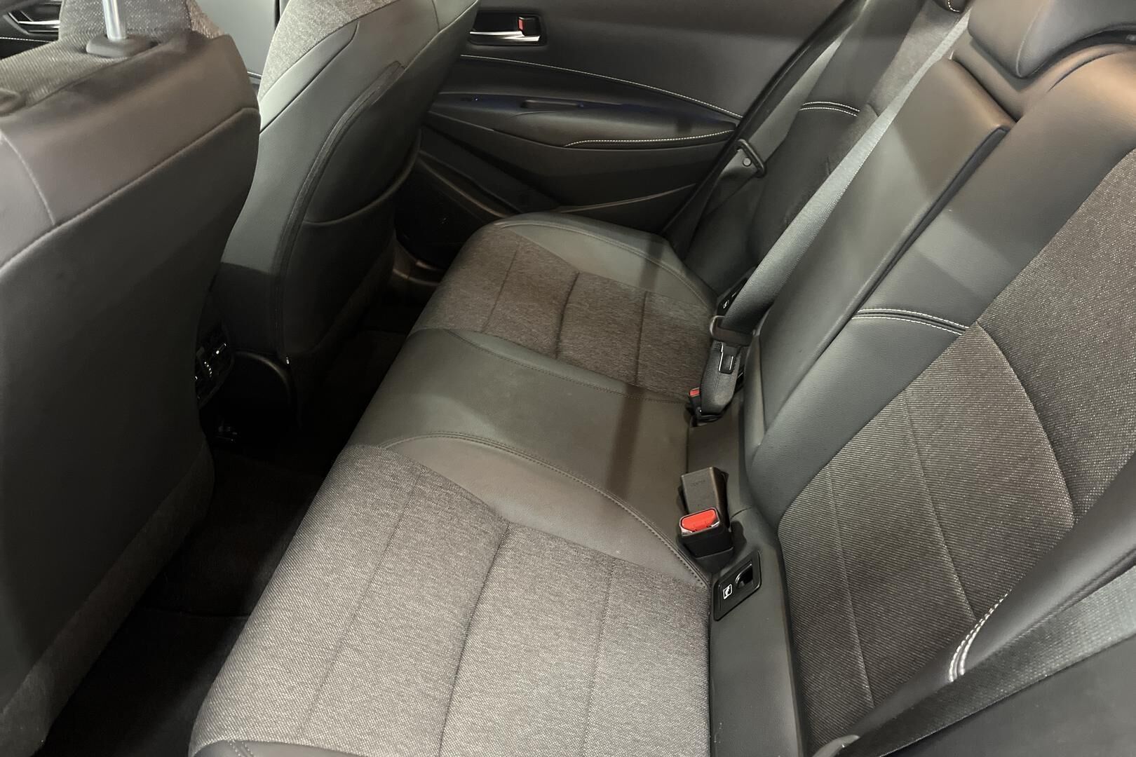 Toyota Corolla iso kuva 8