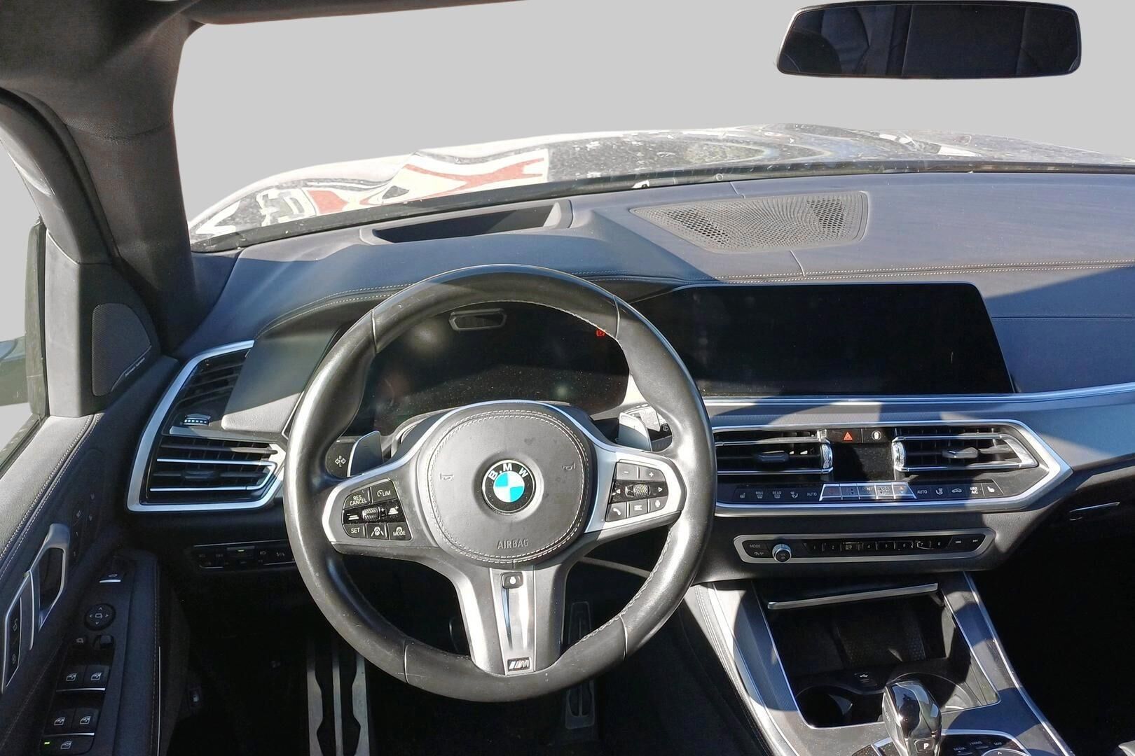 BMW X5 iso kuva 2