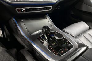 BMW X5 esikatselu 25
