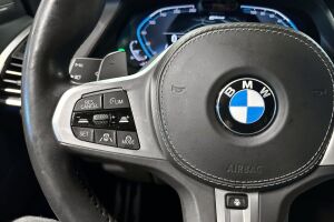 BMW X5 esikatselu 43
