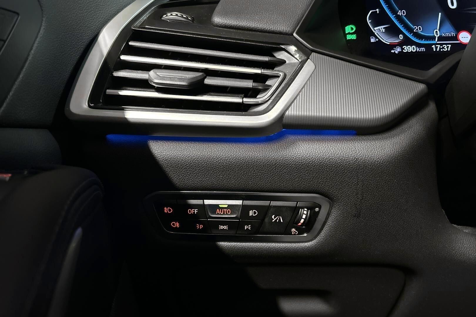 BMW X5 iso kuva 33