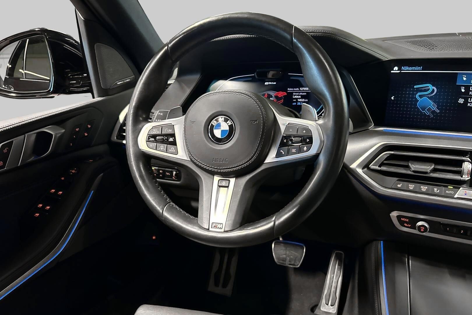 BMW X5 iso kuva 48