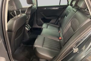 Skoda Superb esikatselu 10