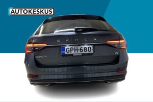 Skoda Superb esikatselu 6