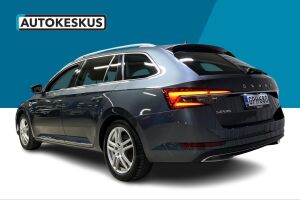 Skoda Superb esikatselu 7