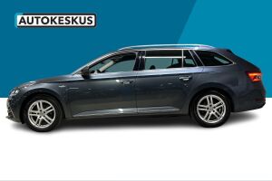 Skoda Superb esikatselu 8